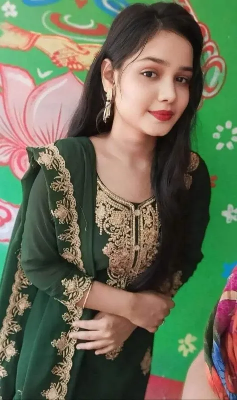 Pyaari Preeti - Escort in Mumbai